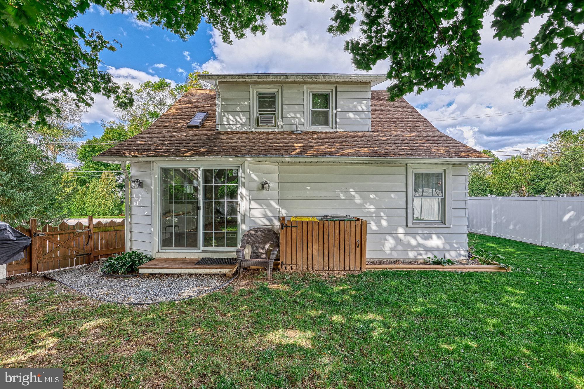 798 Church Road York, PA 17404 - Photo 6 of 47 Gallery Image 6