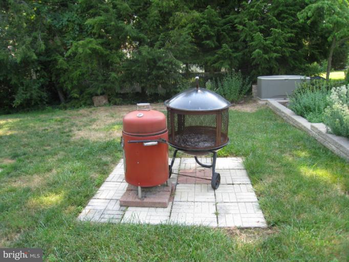 507 Forest View Road Linthicum Heights, MD 21090 - Photo 11 of 16 Barbecue