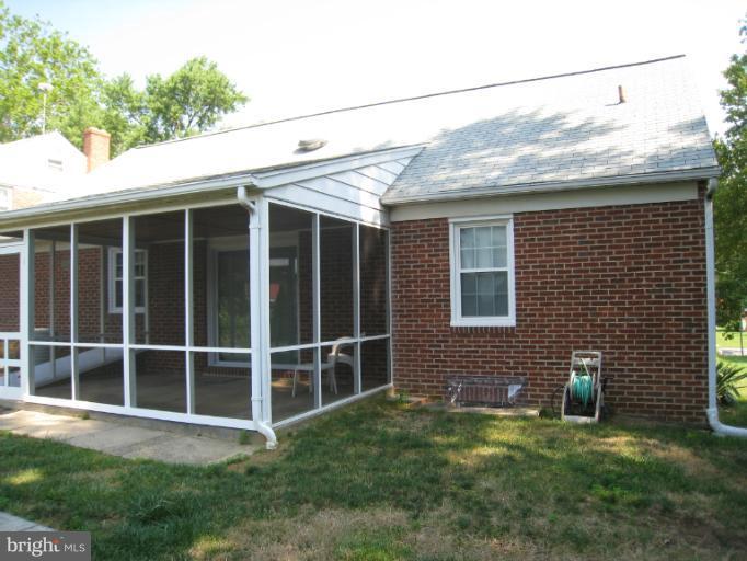 507 Forest View Road Linthicum Heights, MD 21090 - Photo 5 of 16 Screen porch