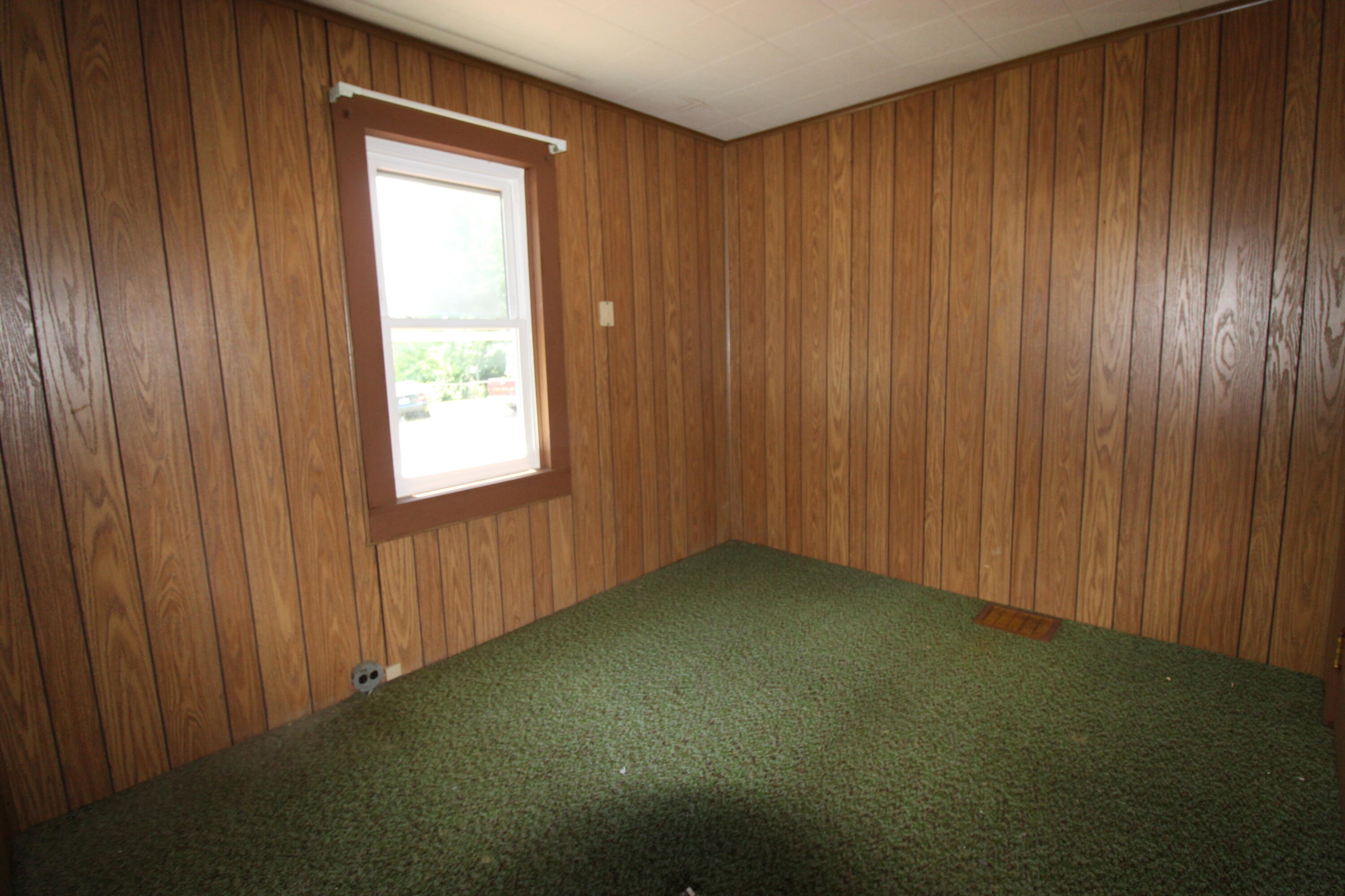 309 Gravely Road Kingsport, TN 37665 - Photo 17 of 33 IMG_7181