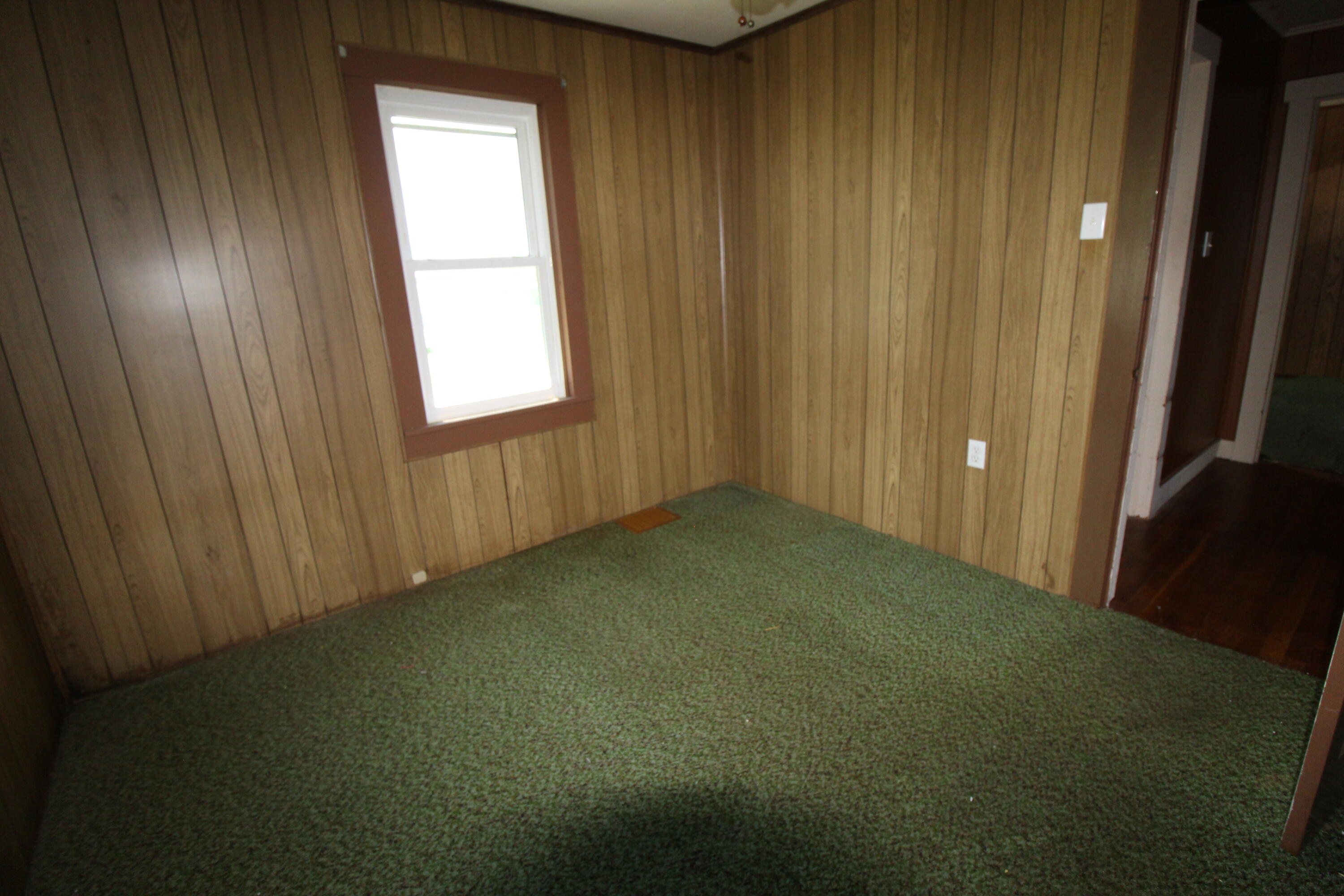 309 Gravely Road Kingsport, TN 37665 - Photo 24 of 33 IMG_7188
