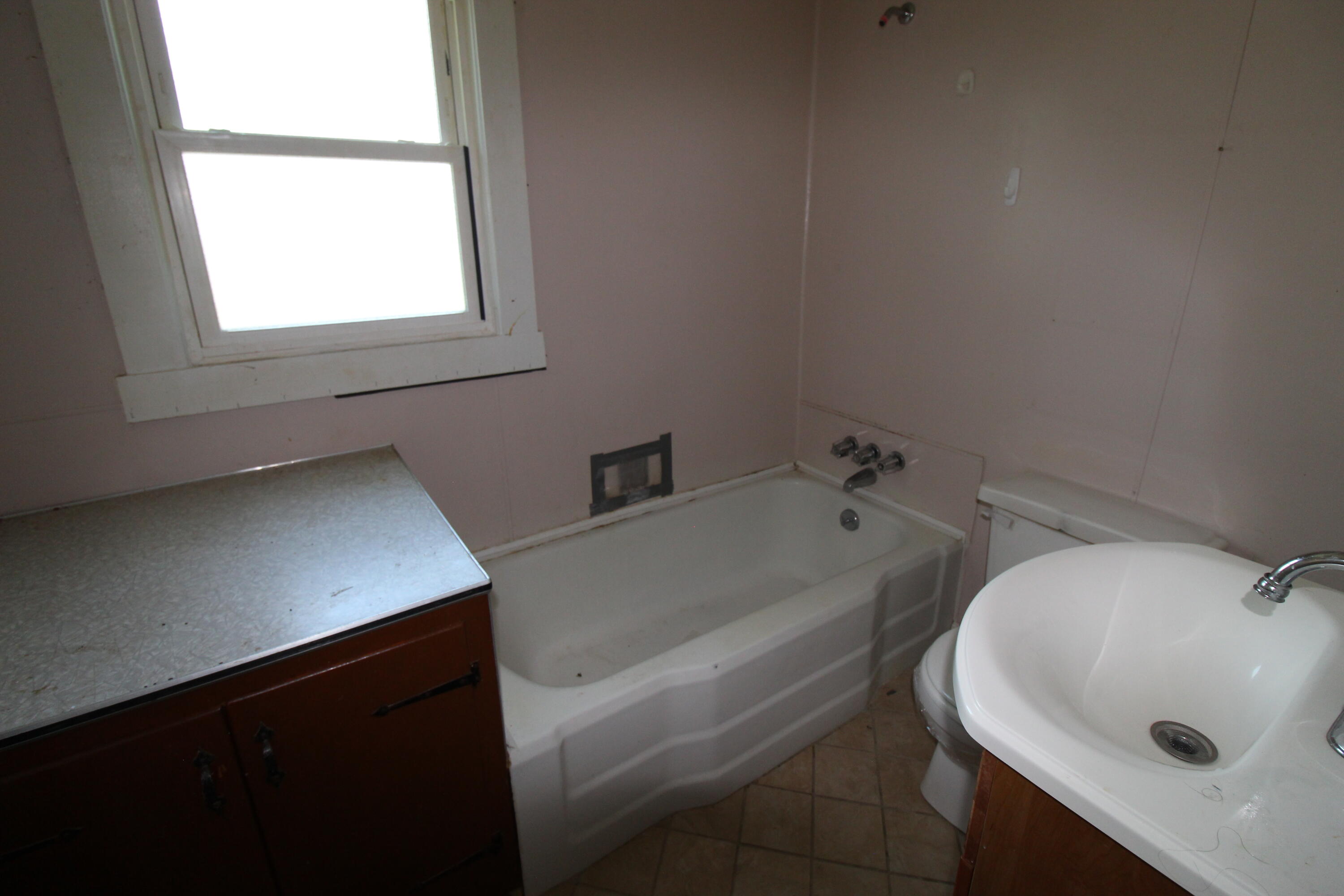 309 Gravely Road Kingsport, TN 37665 - Photo 25 of 33 IMG_7189