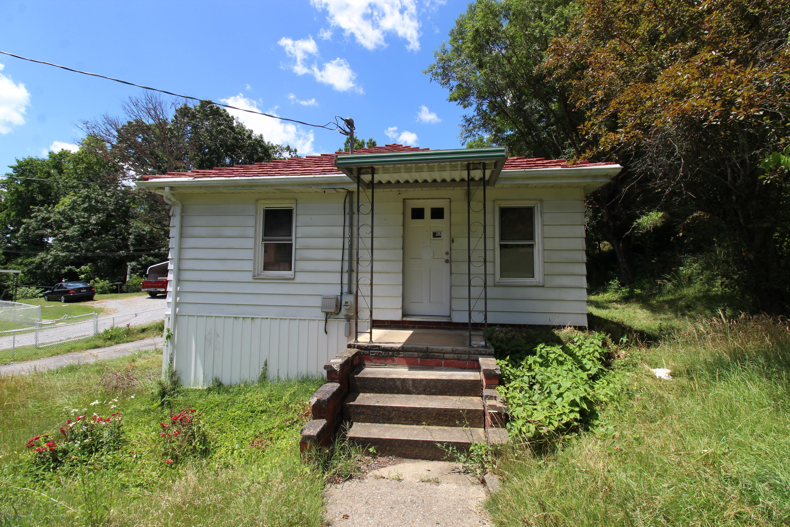 309 Gravely Road Kingsport, TN 37665 - Photo 32 of 33 IMG_7128