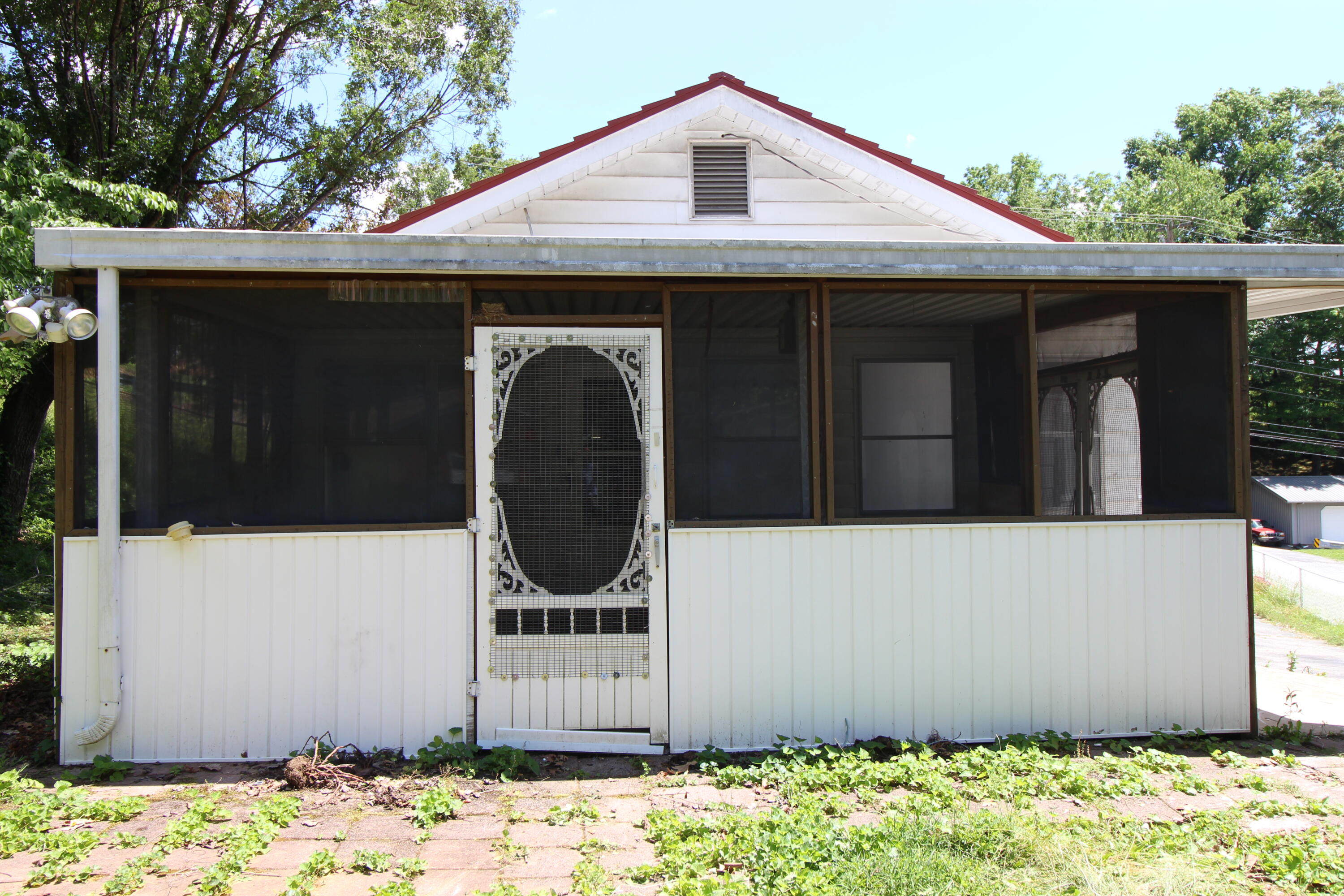 309 Gravely Road Kingsport, TN 37665 - Photo 33 of 33 IMG_7157