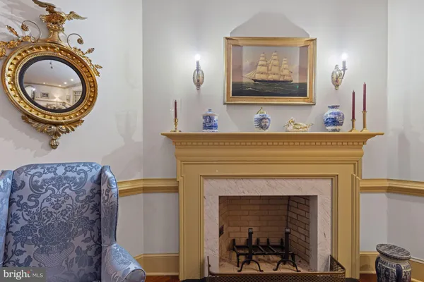 a view of entryway and hall