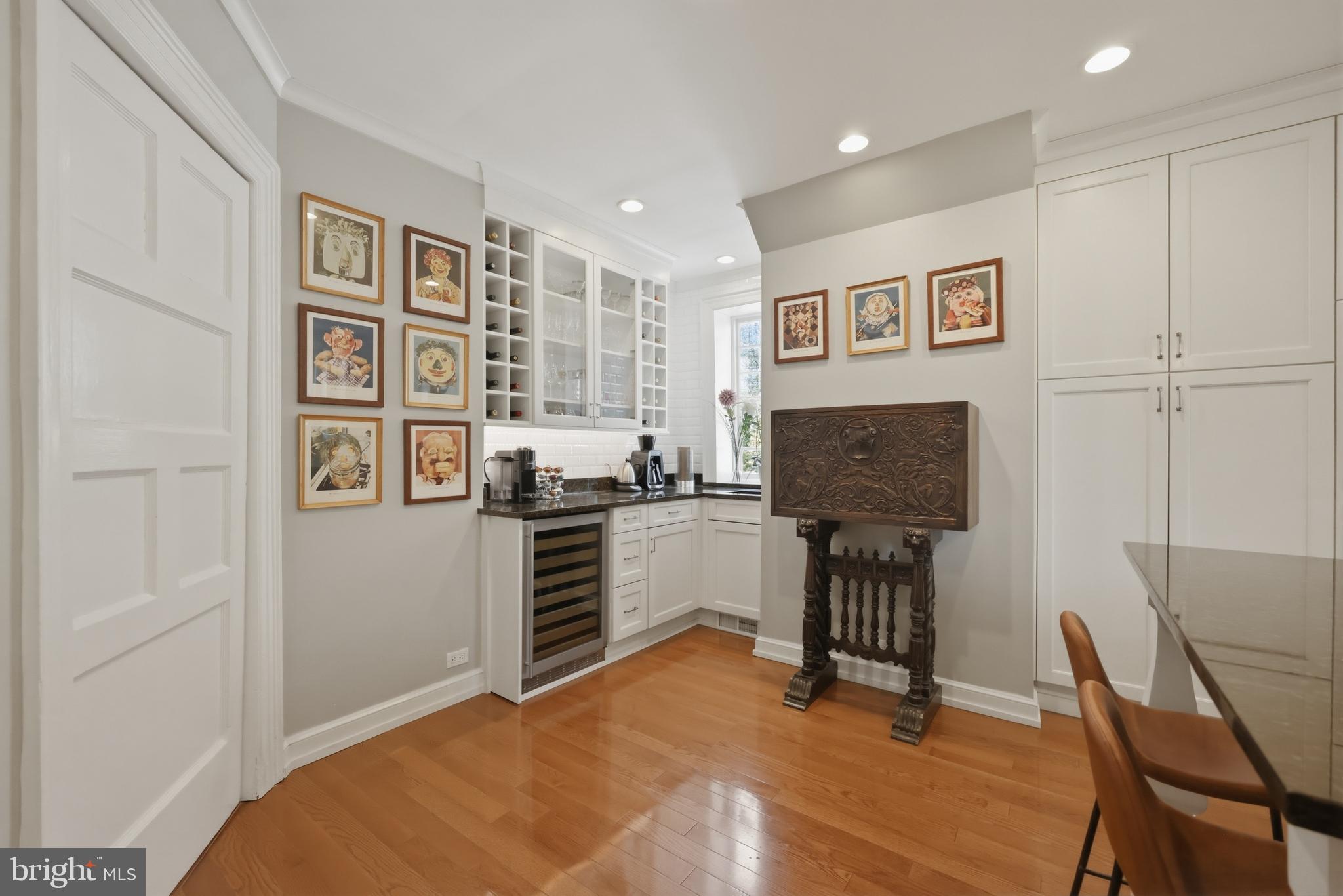 329 Pelham Road Philadelphia, PA 19119 - Photo 6 of 43