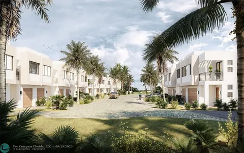 $966,000 | 726 Cypress Grove Drive, Unit 726, Pompano Beach, FL 33069