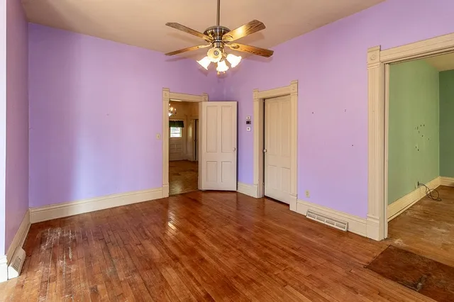 $229,900 | 211 East Wolf River Avenue, New London, WI 54961