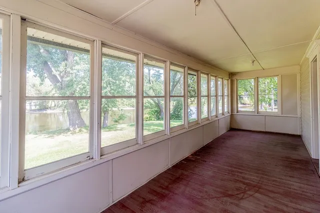 $229,900 | 211 East Wolf River Avenue, New London, WI 54961