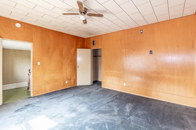 $229,900 | 211 East Wolf River Avenue, New London, WI 54961