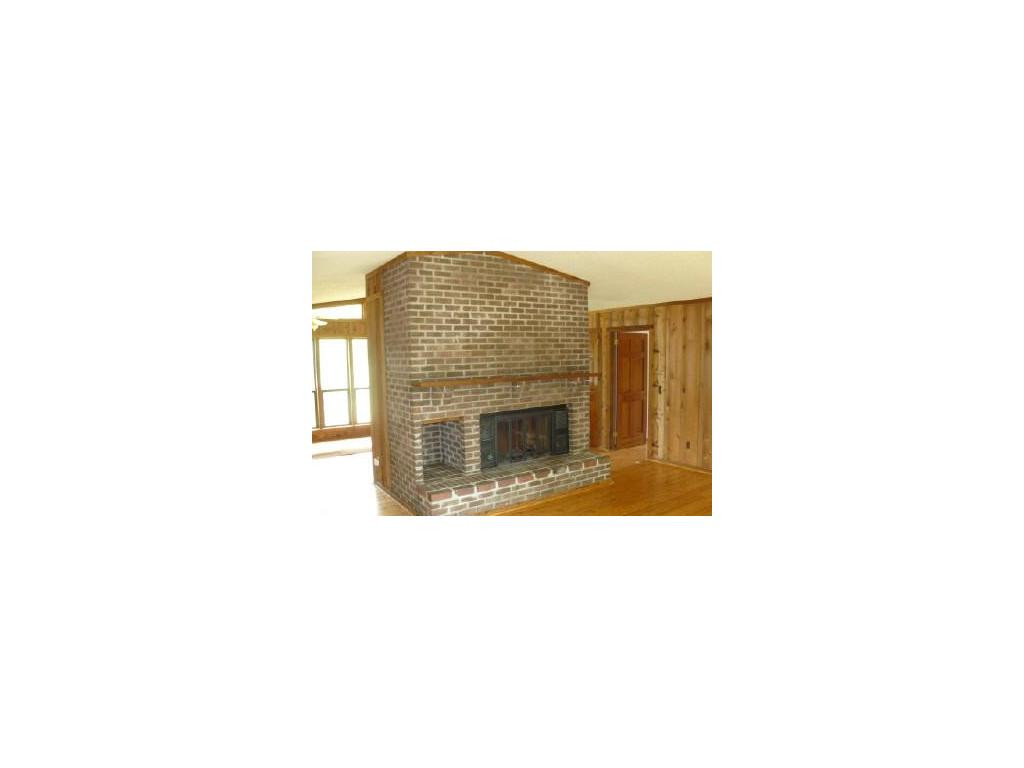 147 Evergreen Road Jonesborough, TN 37659 - Photo 5 of 18 FIREPLACE