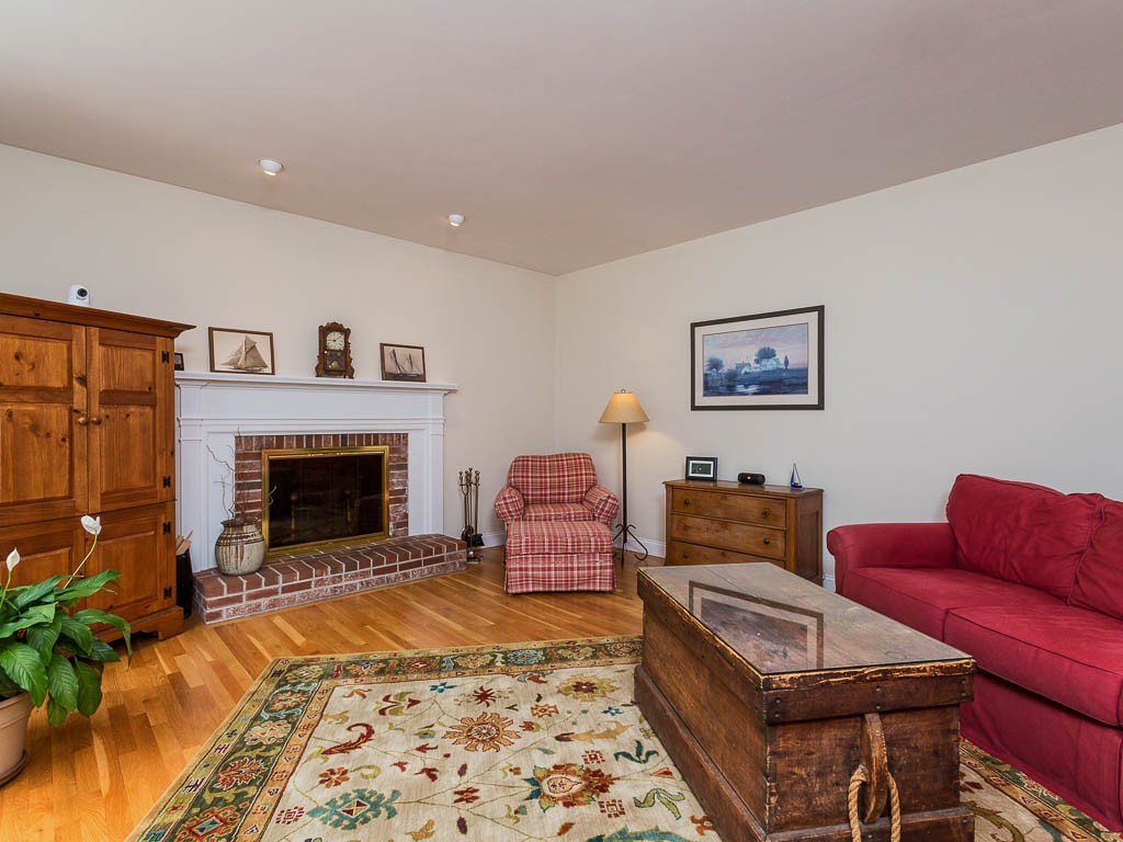 10 Barnside Road Boxford, MA 01921 - Photo 7 of 22