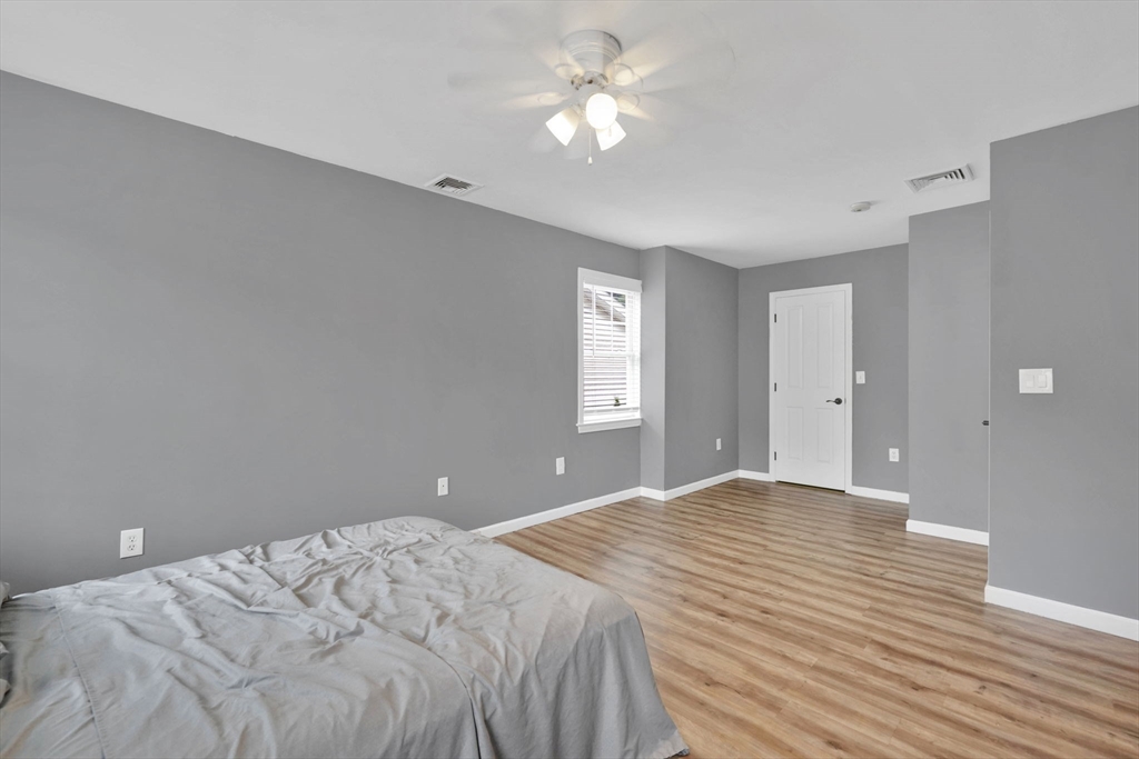 188 Wollaston Street Springfield, MA 01119 - Photo 22 of 39