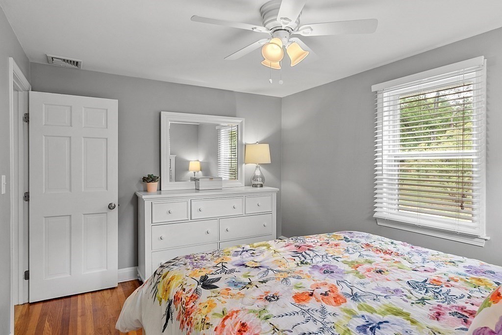 8 Powers Road Littleton, MA 01460 - Photo 16 of 38 Gallery Image 16