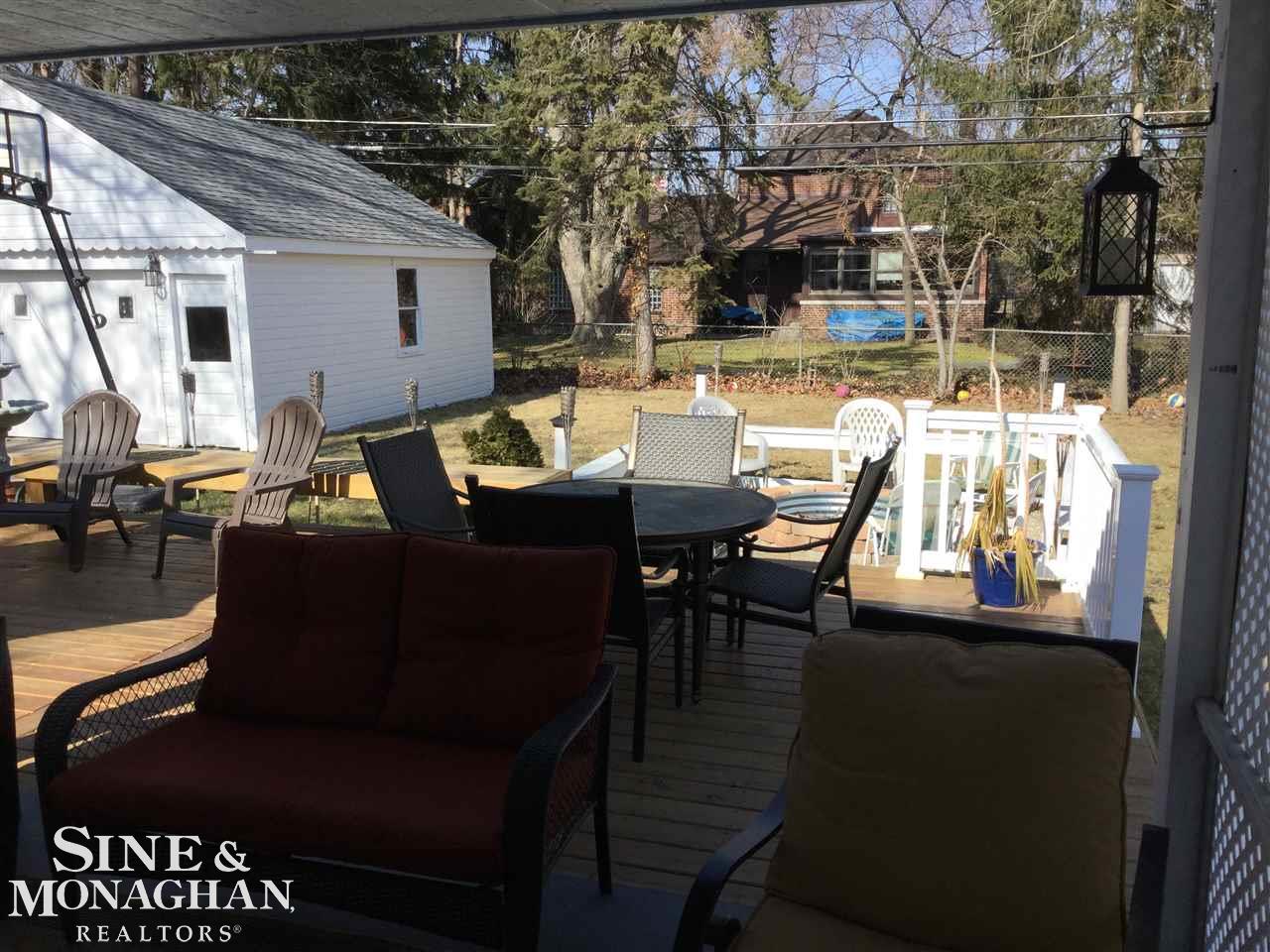 1082 Hampton Road Grosse Pointe Woods, MI 48236 - Photo 41 of 50