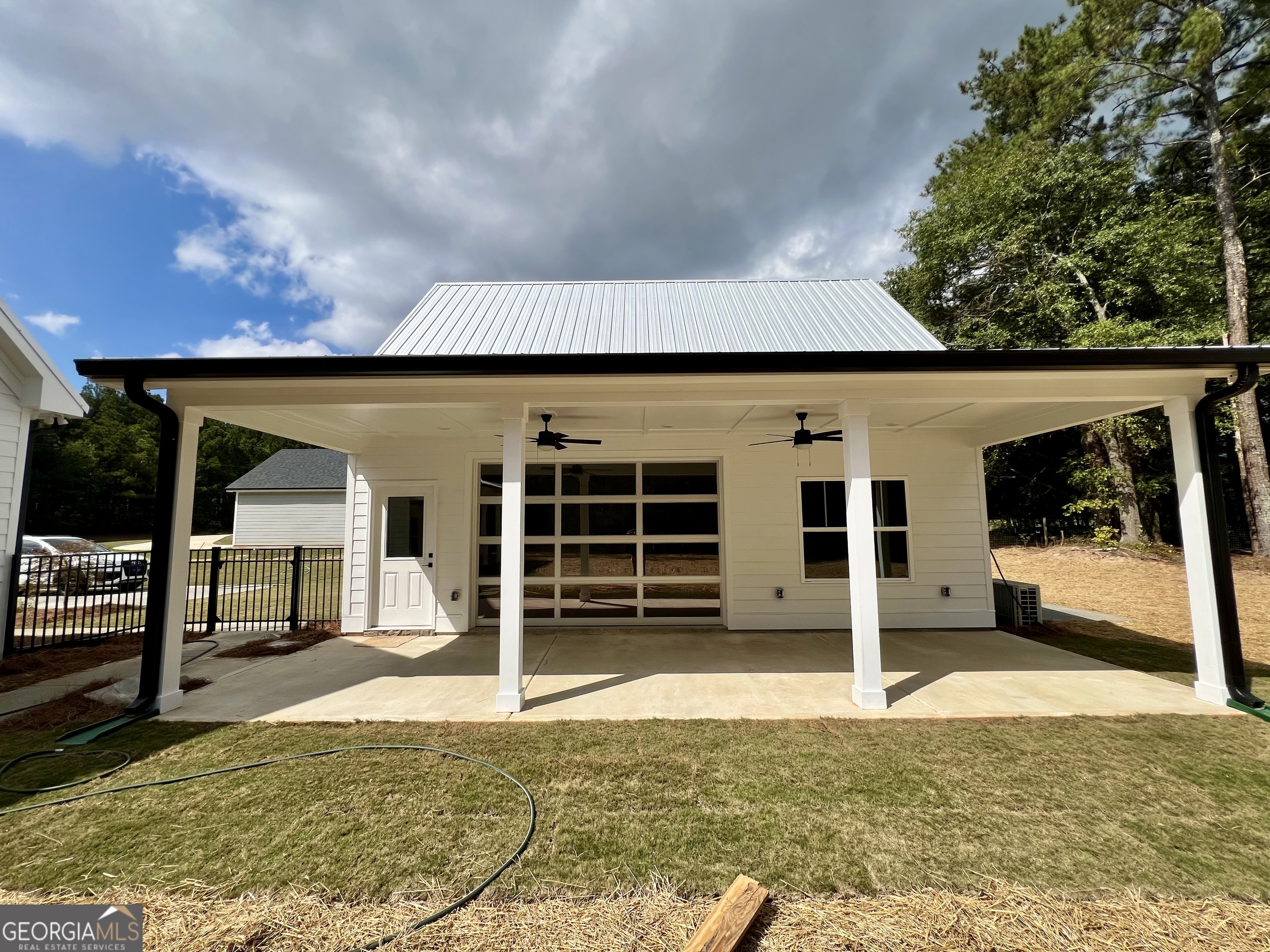 3050 Mahlon Smith Road Social Circle, GA 30025 - Photo 5 of 37