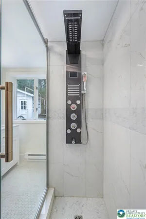 walk in closet with window