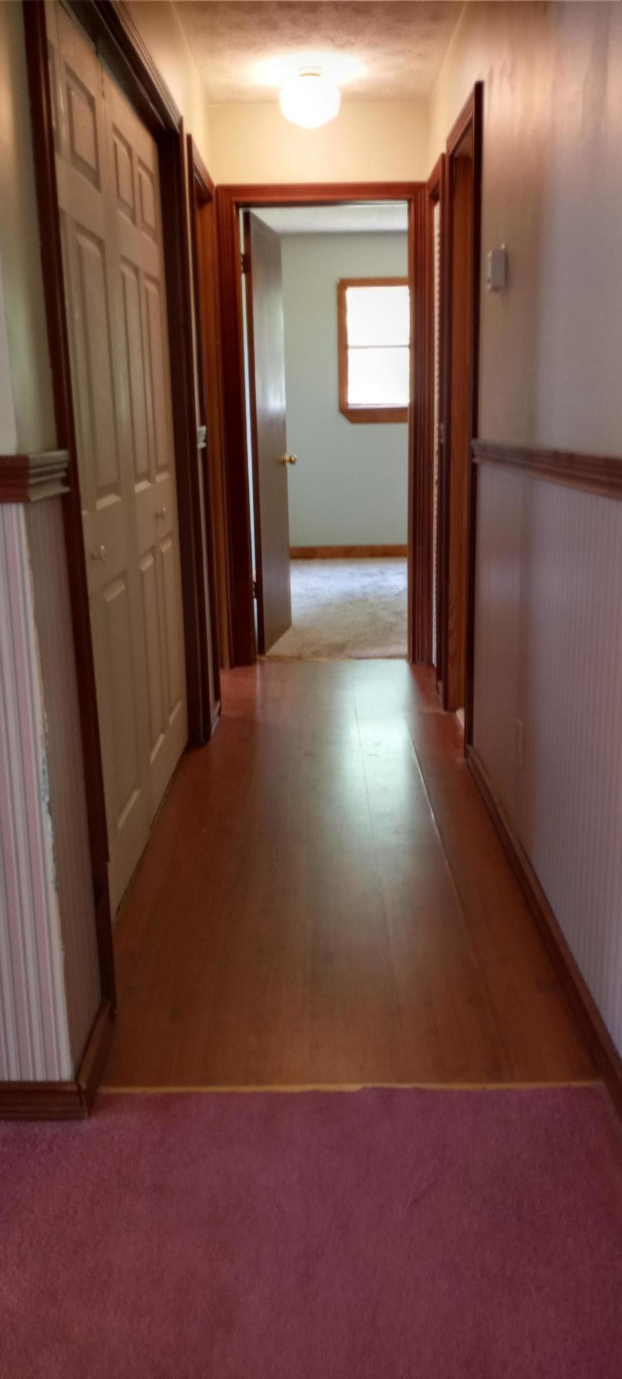 312 Fairview Road Middlesboro, KY 40965 - Photo 9 of 14 20210815_115609