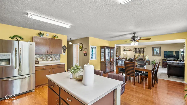 $350,000 | 1422 Fortner Drive, Indianapolis, IN 46231