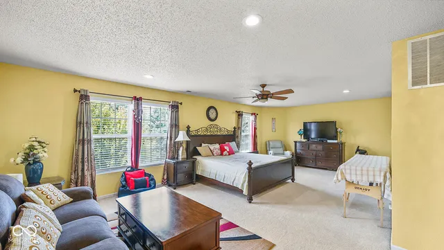 $350,000 | 1422 Fortner Drive, Indianapolis, IN 46231