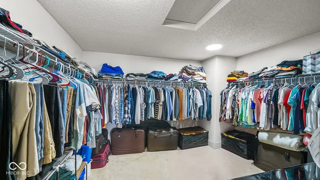 $350,000 | 1422 Fortner Drive, Indianapolis, IN 46231