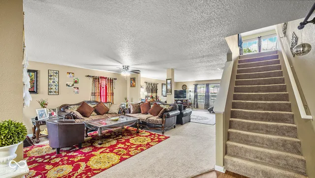 $350,000 | 1422 Fortner Drive, Indianapolis, IN 46231