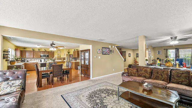 $350,000 | 1422 Fortner Drive, Indianapolis, IN 46231