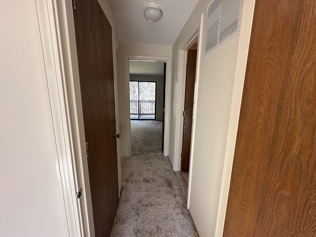 89 Wilson Street, Unit 7 Marlborough, MA 01752 - Photo 16 of 33