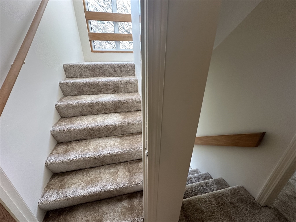 89 Wilson Street, Unit 7 Marlborough, MA 01752 - Photo 27 of 33