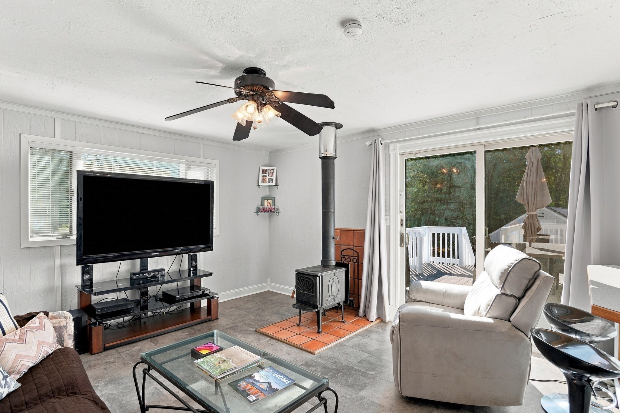 6 Ashdale Road Billerica, MA 01862 - Photo 13 of 42 Gallery Image 13