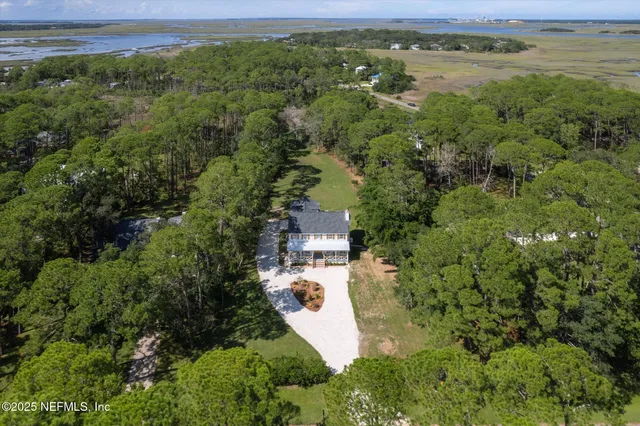 $899,900 | 94107 Limpkin Lane, Fernandina Beach, FL 32034
