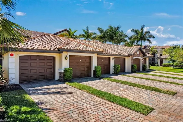 $7,800 | 9528 Avellino Way, Unit 2526, Naples, FL 34113