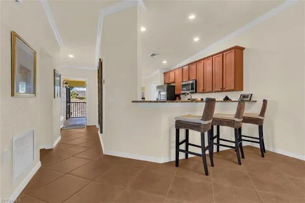 $7,800 | 9528 Avellino Way, Unit 2526, Naples, FL 34113