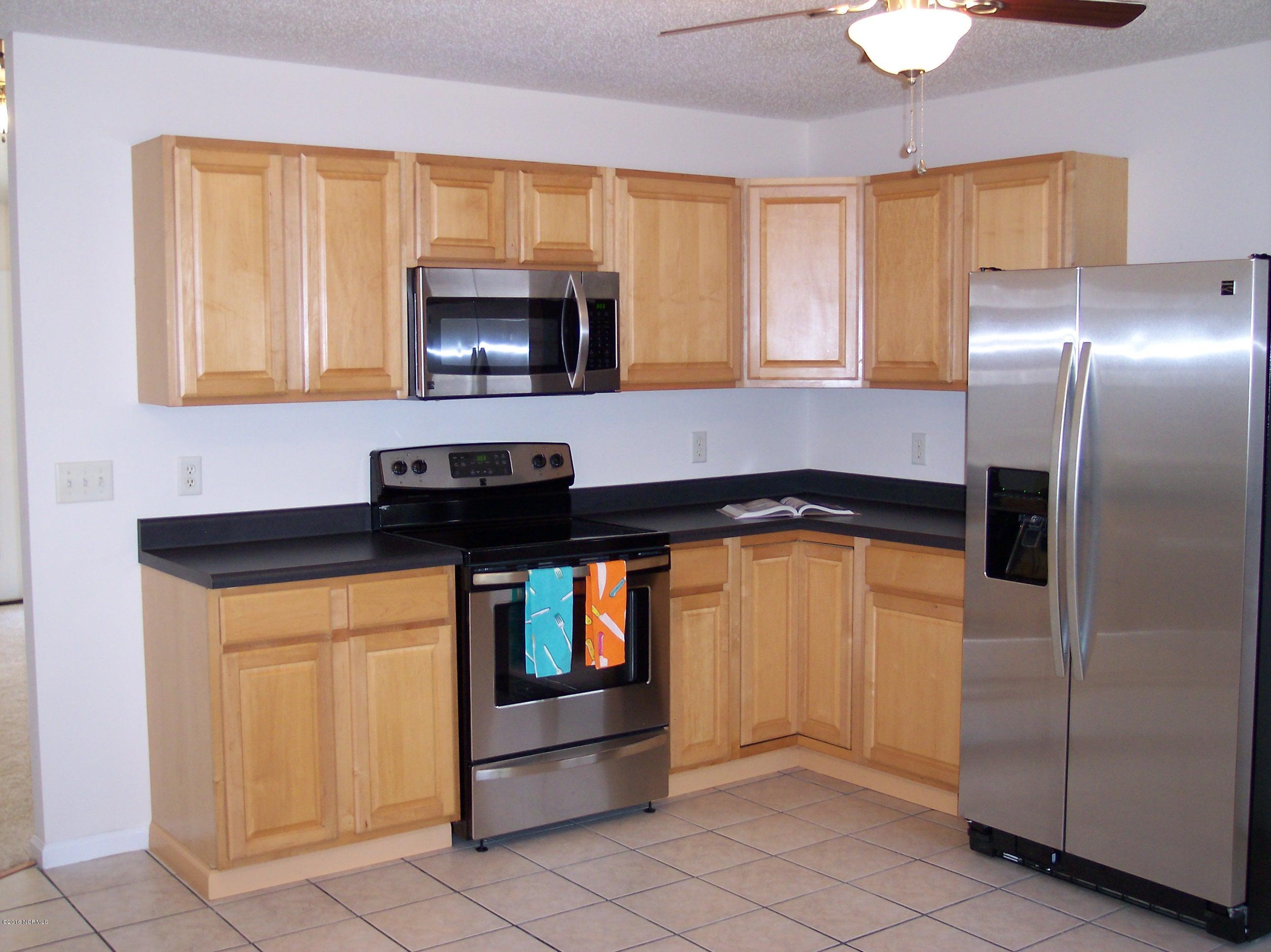695 Pepperhill Road, Unit BSL Southport, NC 28461 - Photo 3 of 33 100_3939
