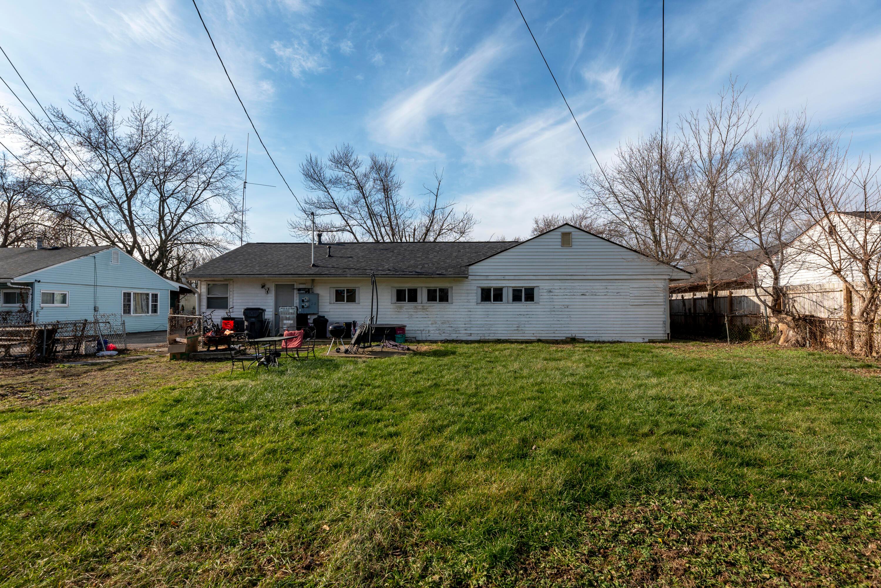 886 Derrer Road Columbus, OH 43204 - Photo 24 of 27 MAR_3516
