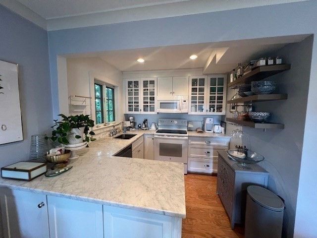 133 Walnut Street Wellesley, MA 02481 - Photo 4 of 4