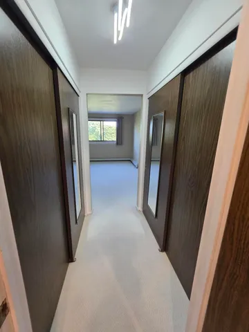 $209,800 | 6100 Stonehedge Drive, Unit 320, Greenfield, WI 53220