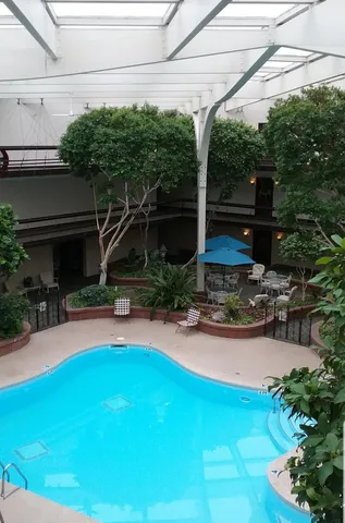 $209,800 | 6100 Stonehedge Drive, Unit 320, Greenfield, WI 53220