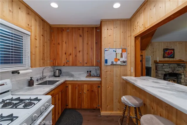 $339,000 | 28999 Cedar Terrace, Cedar Glen, CA 92321