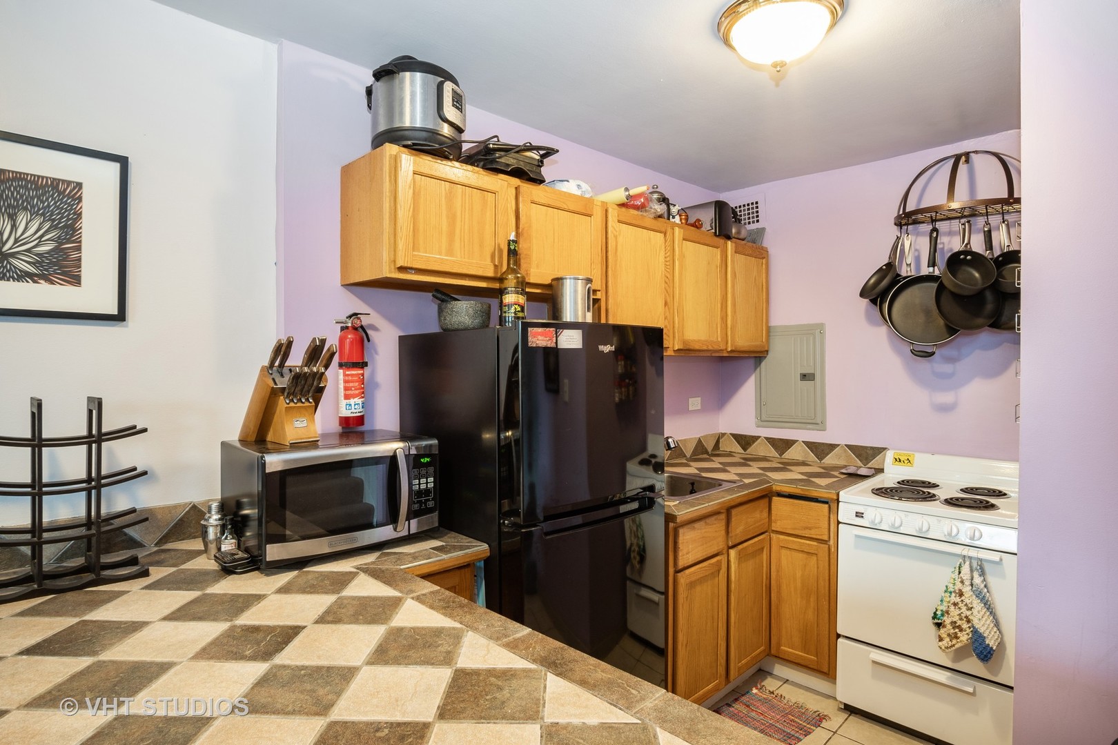 6166 North Sheridan Road, Unit 4B Chicago, IL 60660 - Photo 5 of 10