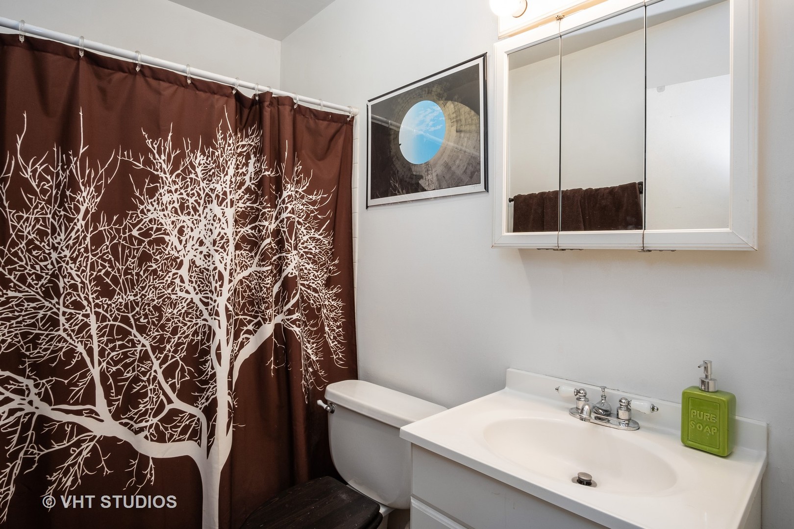 6166 North Sheridan Road, Unit 4B Chicago, IL 60660 - Photo 9 of 10