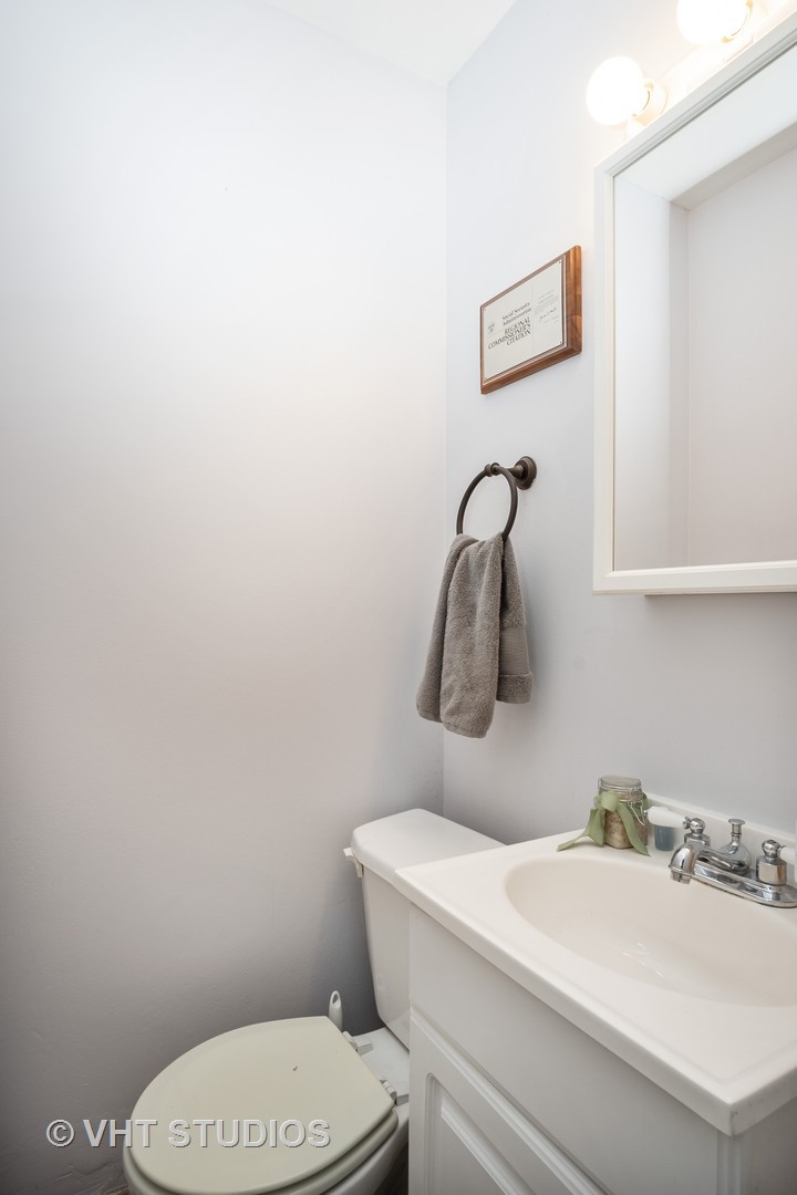 6166 North Sheridan Road, Unit 4B Chicago, IL 60660 - Photo 10 of 10