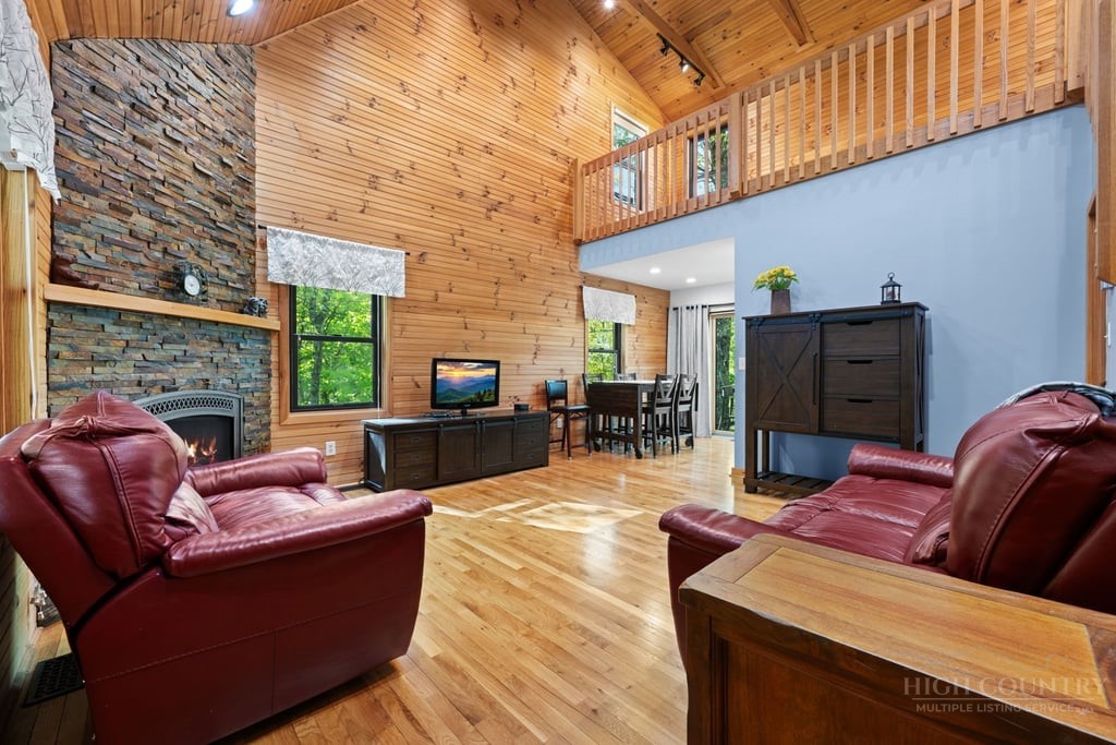 133 Brown Mountain Ridge Road Blowing Rock, NC 28605 - Photo 7 of 45 Gallery Image 7