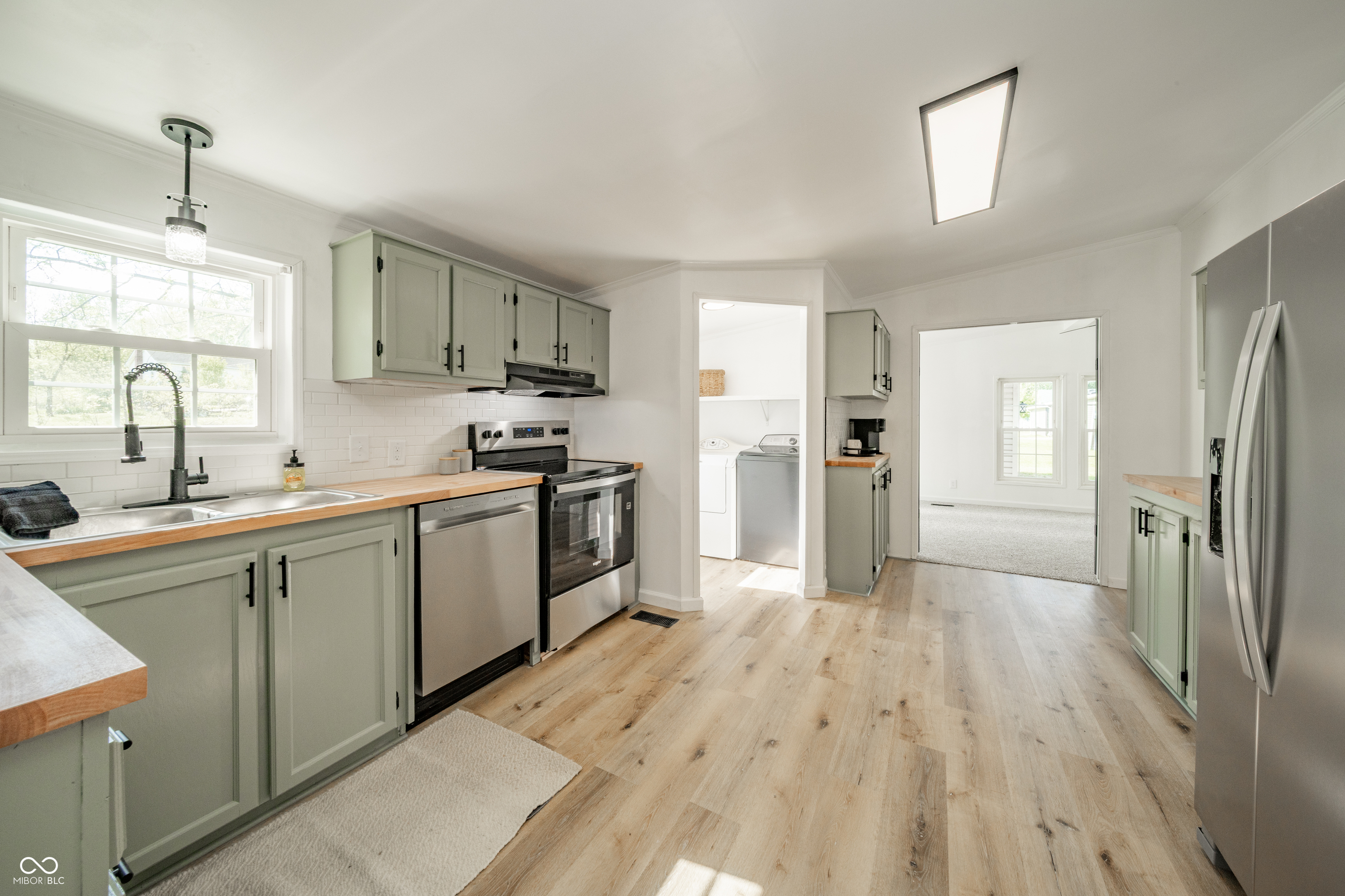 810 Indiana Avenue Alexandria, IN 46001 - Photo 15 of 38
