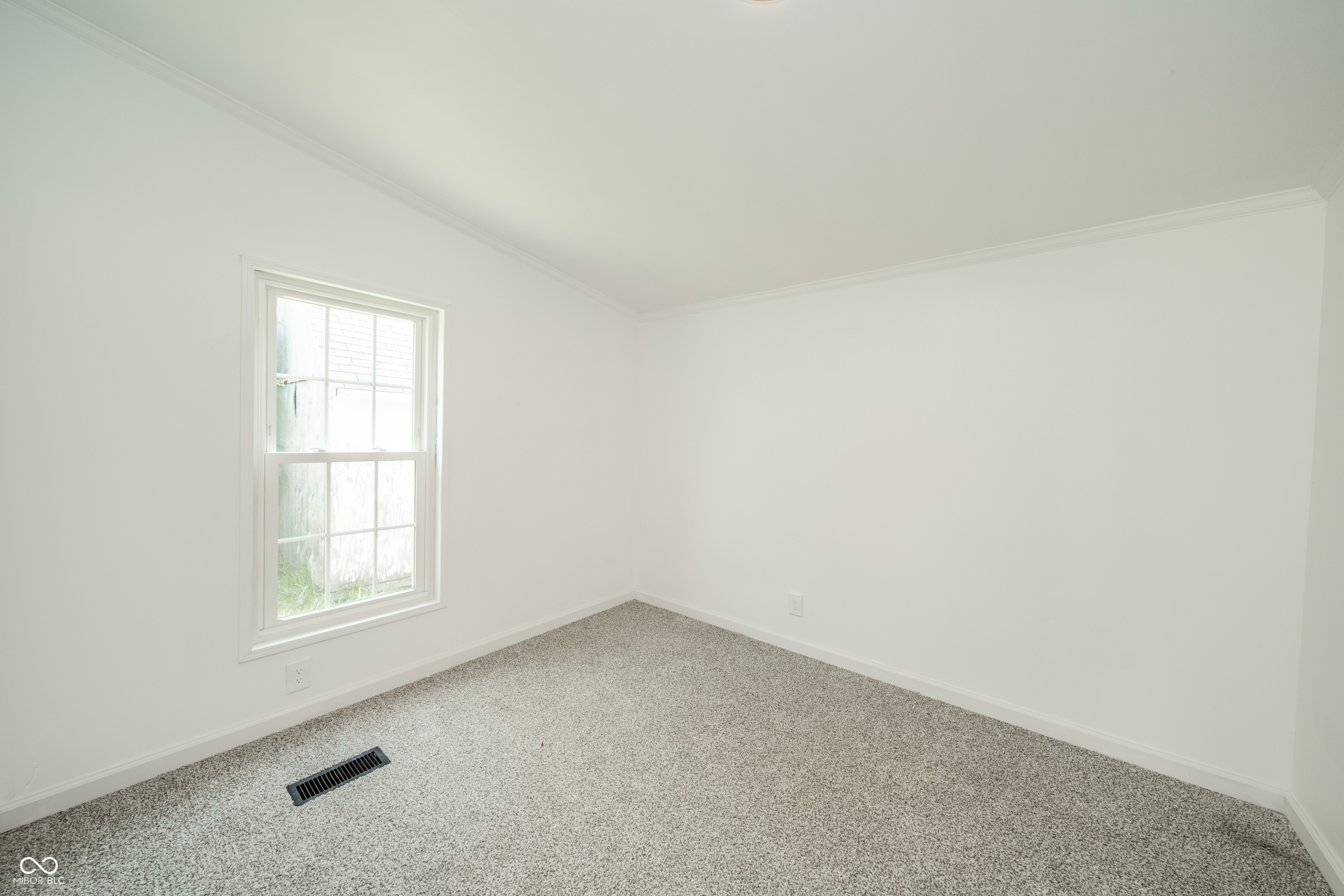810 Indiana Avenue Alexandria, IN 46001 - Photo 28 of 38