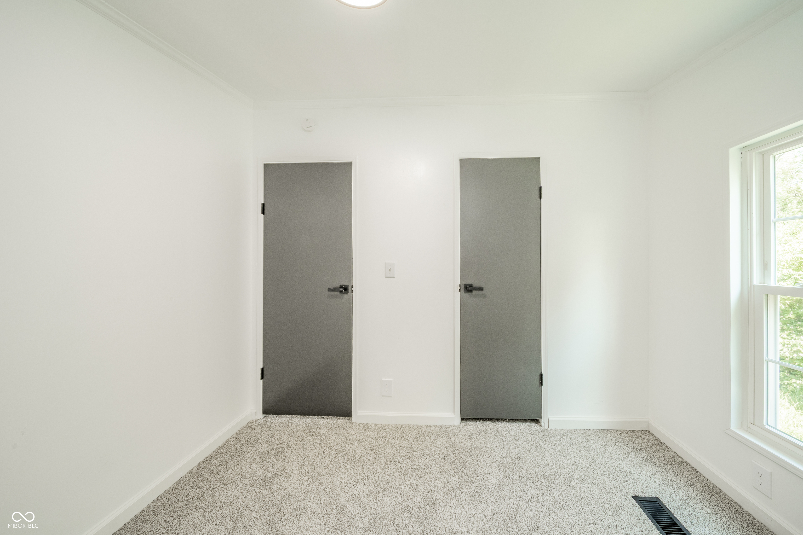 810 Indiana Avenue Alexandria, IN 46001 - Photo 29 of 38