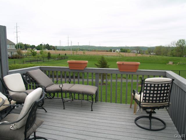 4136 Ross Road Bethlehem, PA 18020 - Photo 26 of 27 Gallery Image 26
