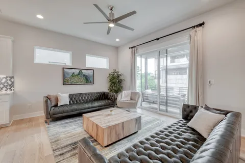 $649,900 | 5002 Pecan Springs Road, Unit 7, Austin, TX 78723