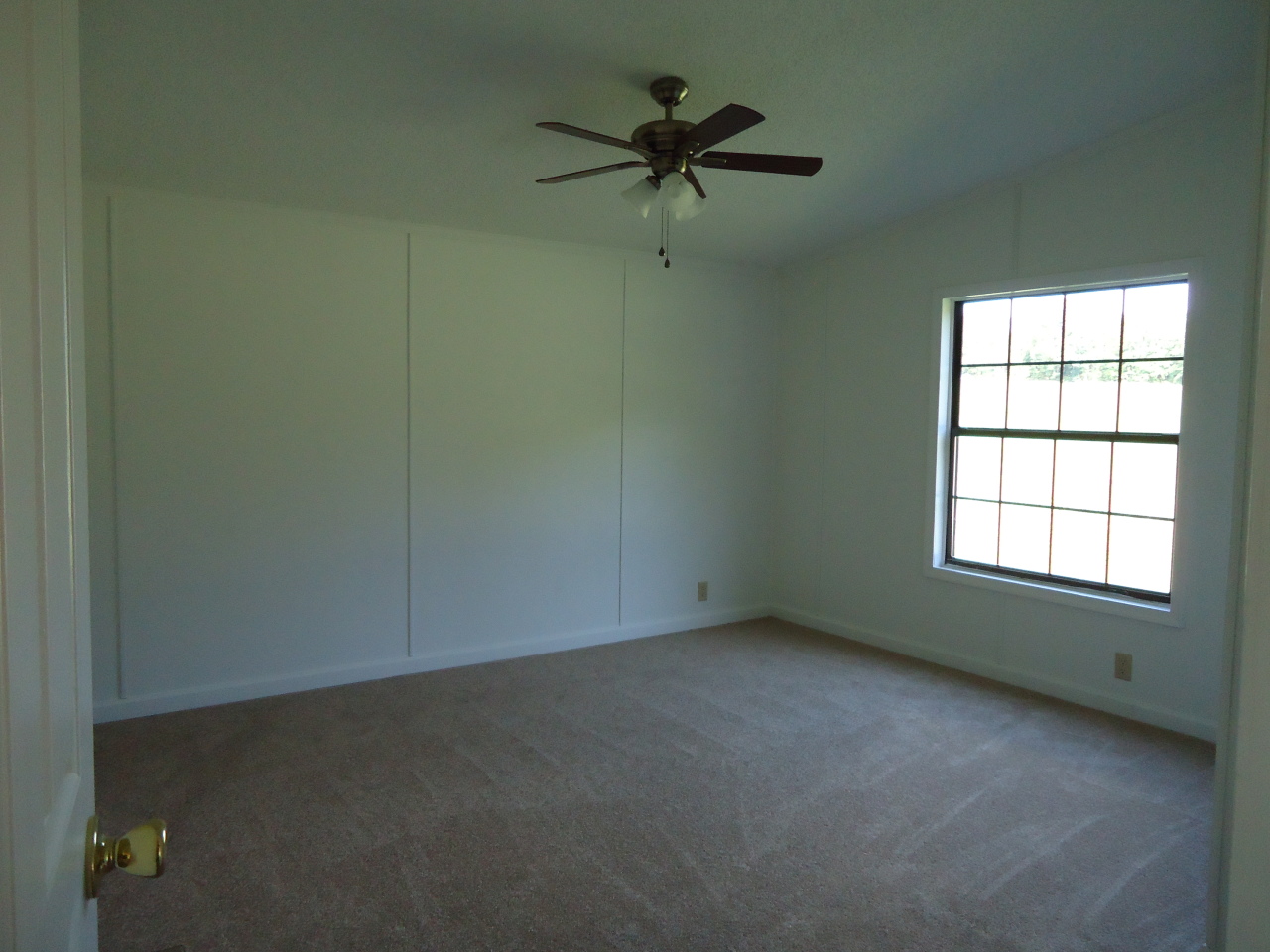 1727 Trading Post Road Huddleston, VA 24104 - Photo 6 of 10 Bedroom 2