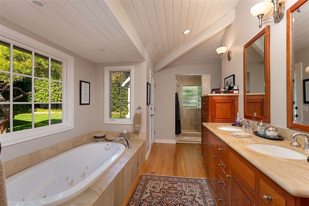 1579 Gascony Road Encinitas, CA 92024 - Photo 14 of 25